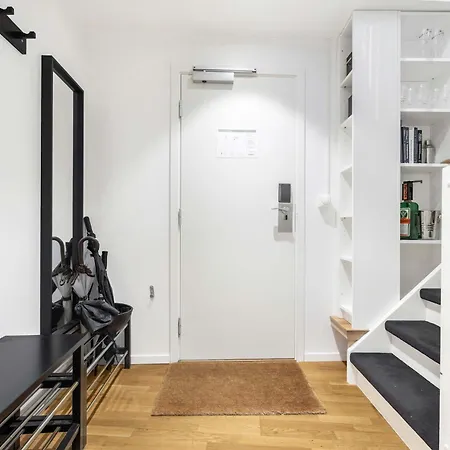 Penthouse At Heart Of - Four Bed 2 Bath