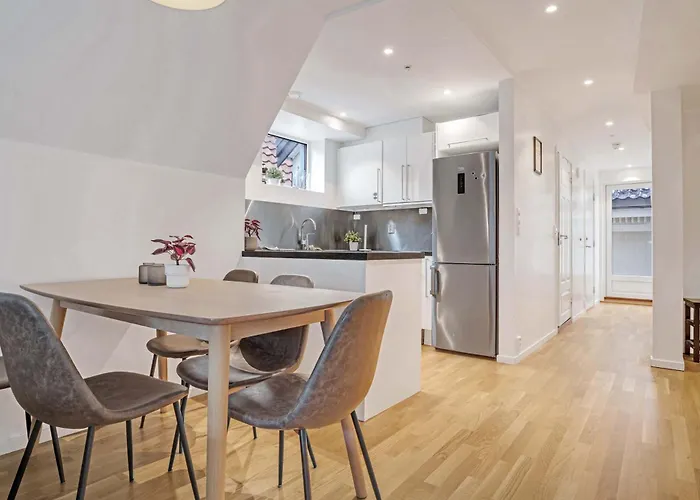 Apartment Penthouse At Heart Of - Four Bed 2 Bath *