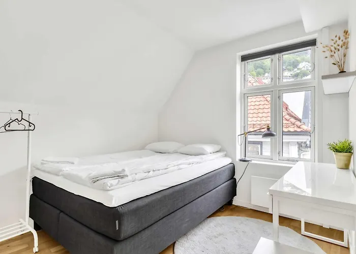 Apartment Penthouse At Heart Of - Four Bed 2 Bath *