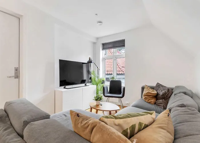 Apartment Penthouse At Heart Of - Four Bed 2 Bath *